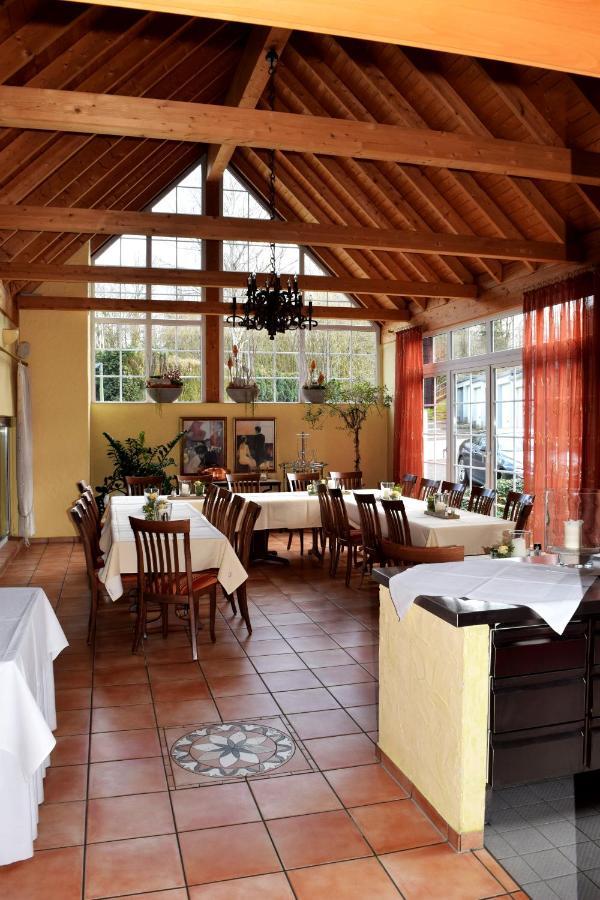 Hotel- Restaurant Kerzan'S Дортмунд Экстерьер фото